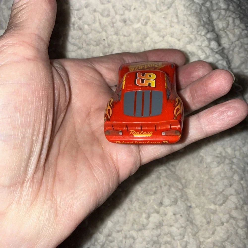 Carrera Toys Disney Pixar Cars #95 HO Slot  Rust-eze